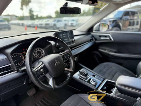 2022 Mitsubishi Outlander