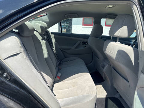 2009 Toyota Camry LE