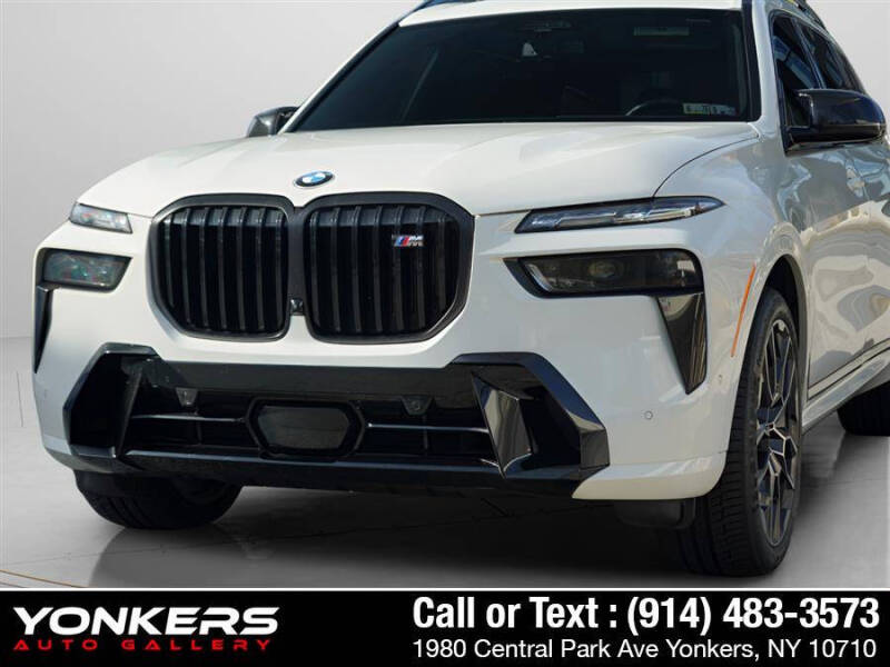 2024 BMW X7 M60i