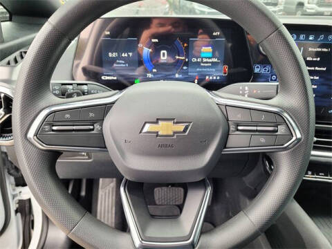 2026 Chevrolet Equinox EV LT 1