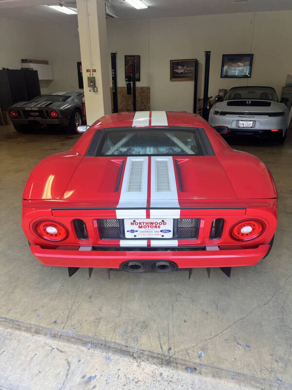 2005 Ford GT Base - Photo 50