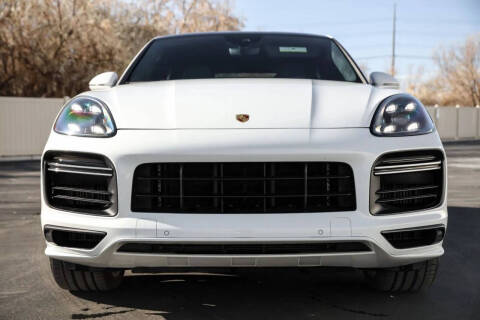 2020 Porsche Cayenne Turbo Coupe
