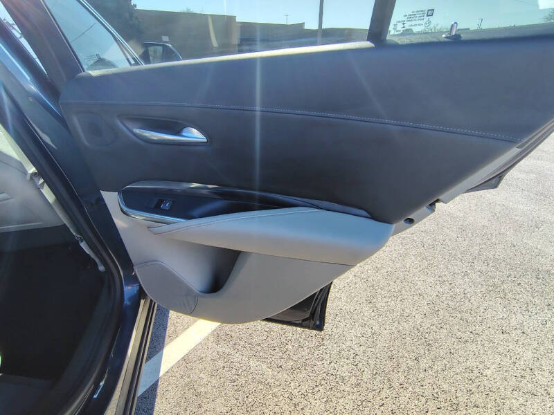 2019 Cadillac XT4 Luxury