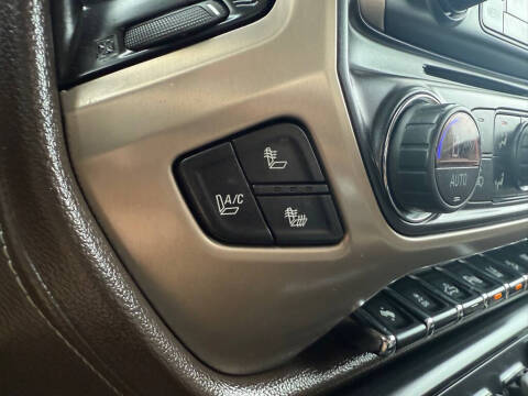 2015 GMC Sierra 2500HD Denali