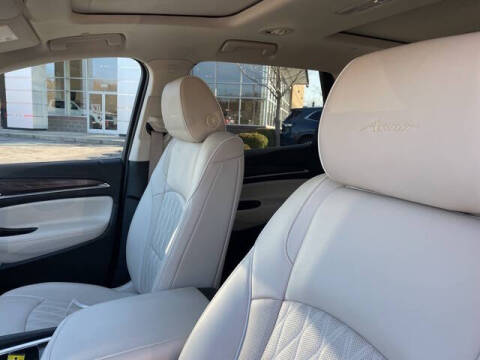 2022 Buick Enclave Avenir