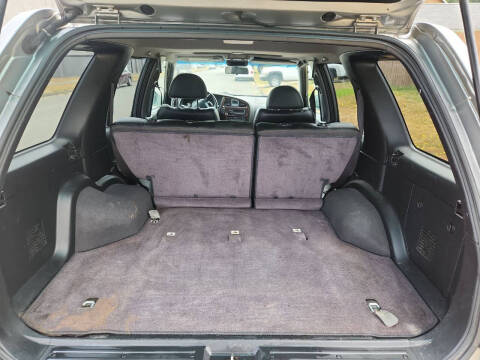 2001 Nissan Pathfinder XE