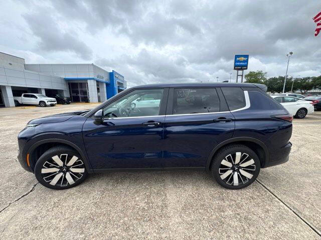 2025 Mitsubishi Outlander SE