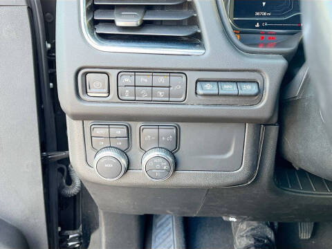 2022 GMC Yukon AT4