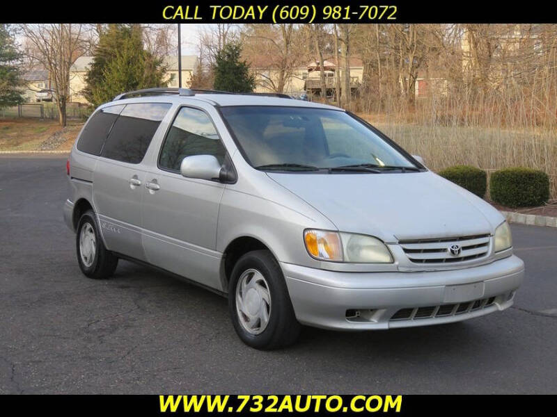 2003 Toyota Sienna LE