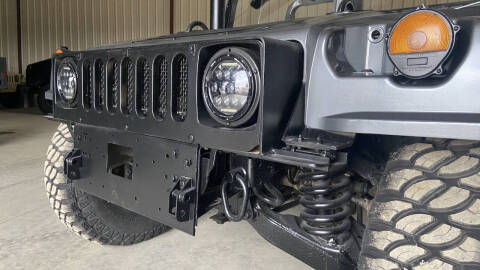 2005 AM General HMMWV