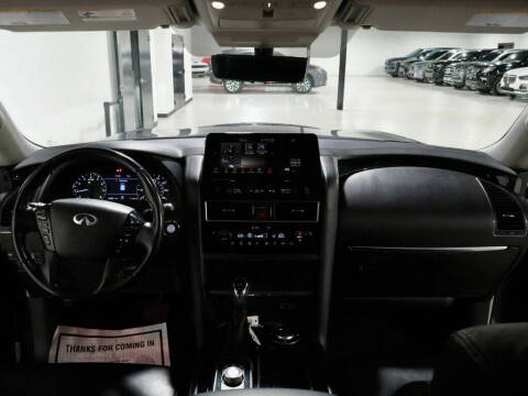 2022 Infiniti QX80 Luxe