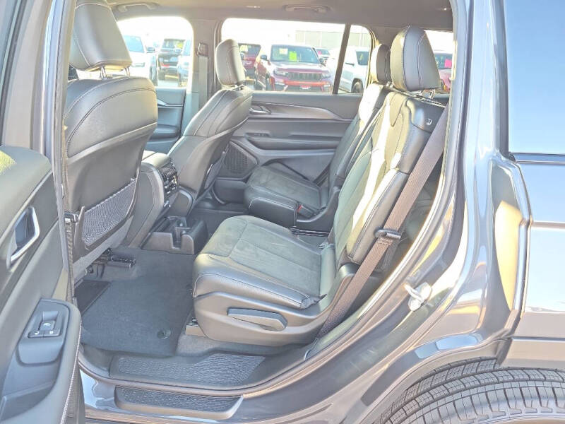 2025 Jeep Grand Cherokee L