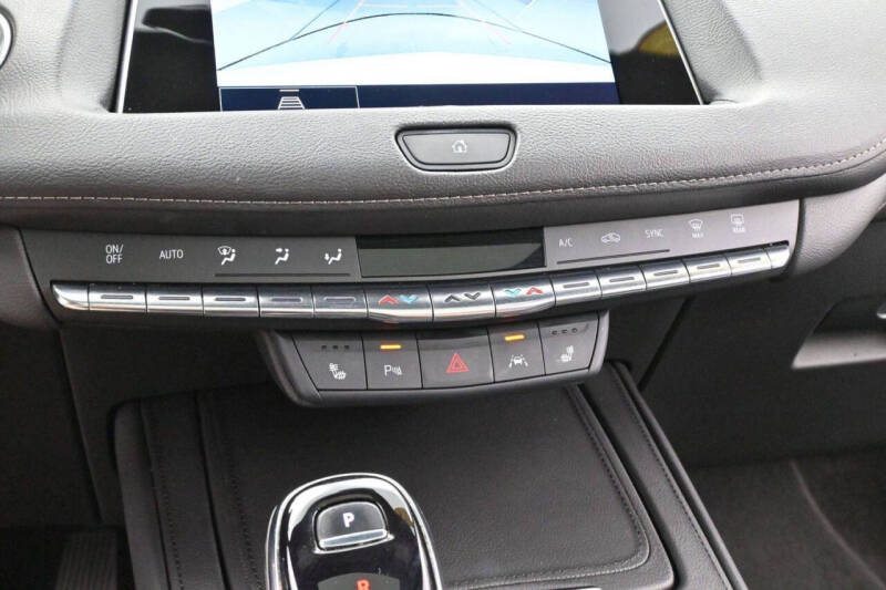 2023 Cadillac XT4 Premium Luxury