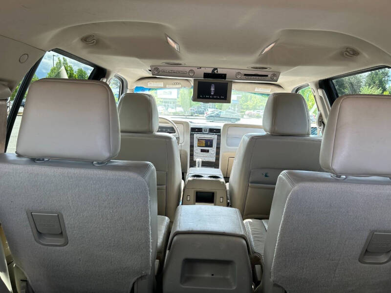 2010 Lincoln Navigator