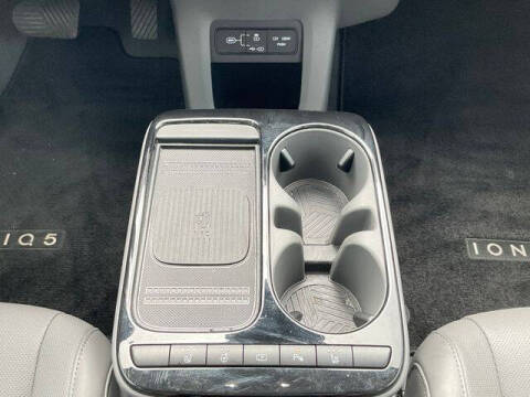 2025 Hyundai Ioniq 5 SEL