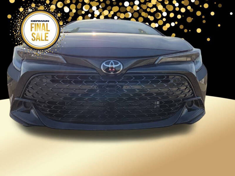 2025 Toyota Corolla Hatchback SE