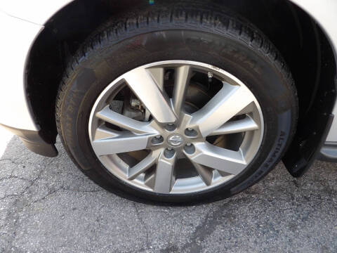 2016 Nissan Pathfinder Platinum