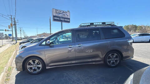 2018 Toyota Sienna