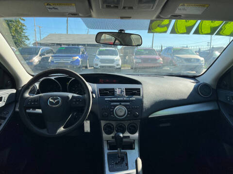 2011 Mazda MAZDA3 i Touring