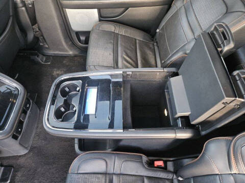 2022 Lincoln Navigator L Black Label