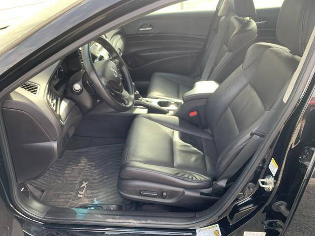 2015 Acura ILX 2.0L w/Tech