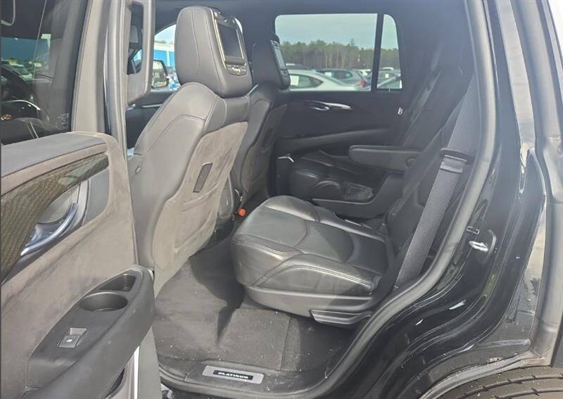 2018 Cadillac Escalade Platinum