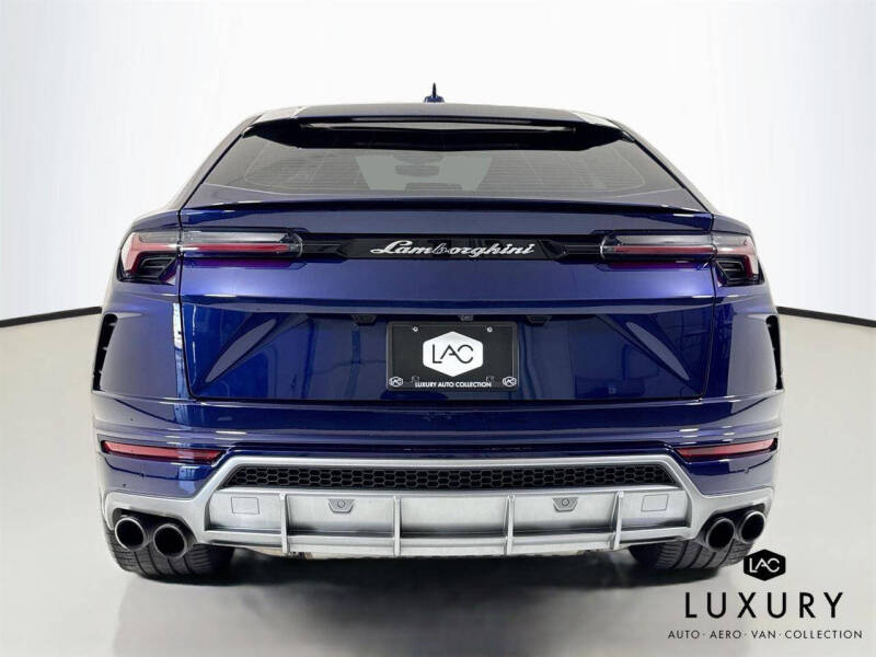 2020 Lamborghini Urus
