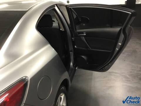 2010 Mazda MAZDA3 i Touring