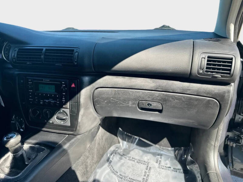 2003 Volkswagen Passat GL