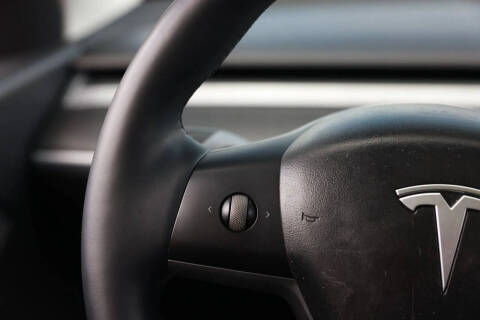 2021 Tesla Model Y Standard Range