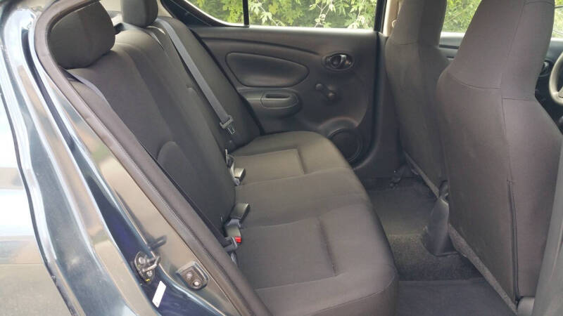 2016 Nissan Versa 1.6 S