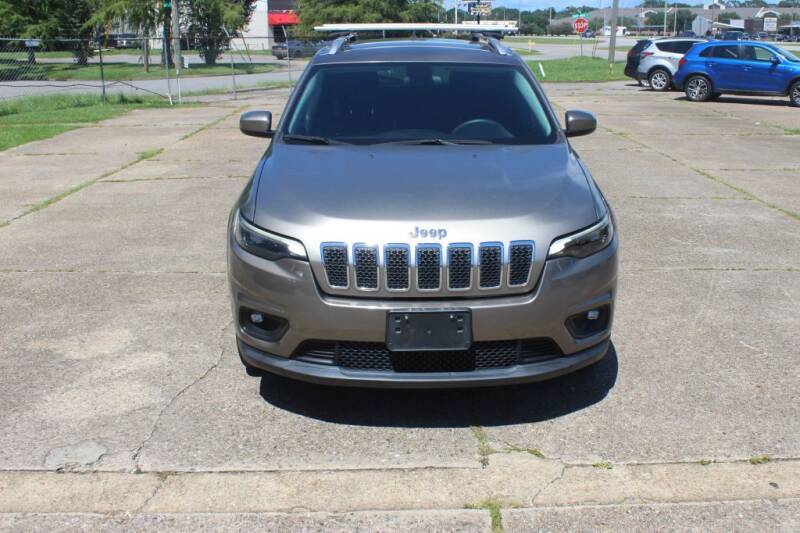 2019 Jeep Cherokee for sale at Exit 1 Auto in Mobile AL