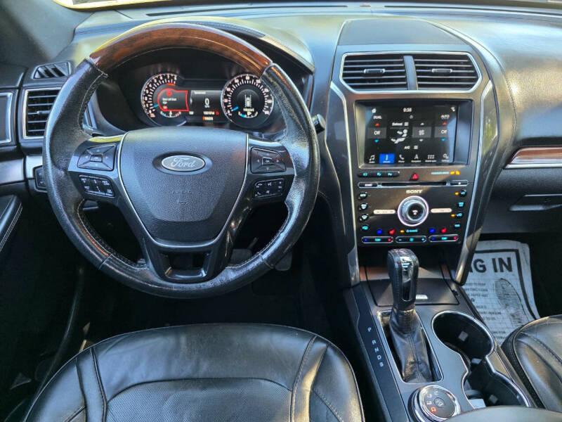 2018 Ford Explorer Platinum
