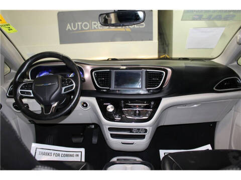 2021 Chrysler Voyager LXi