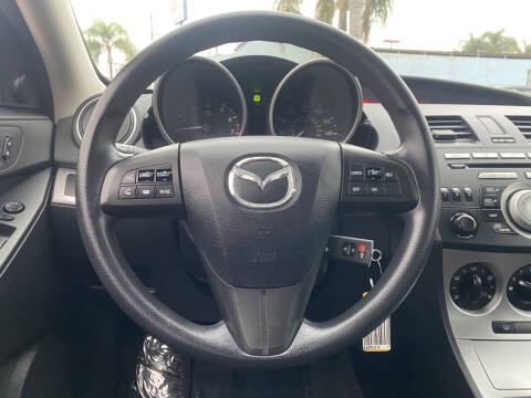 2010 Mazda MAZDA3 i Touring
