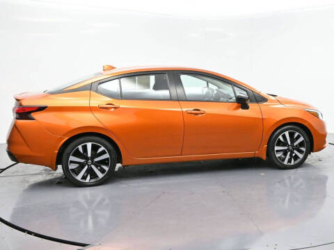 2021 Nissan Versa SR