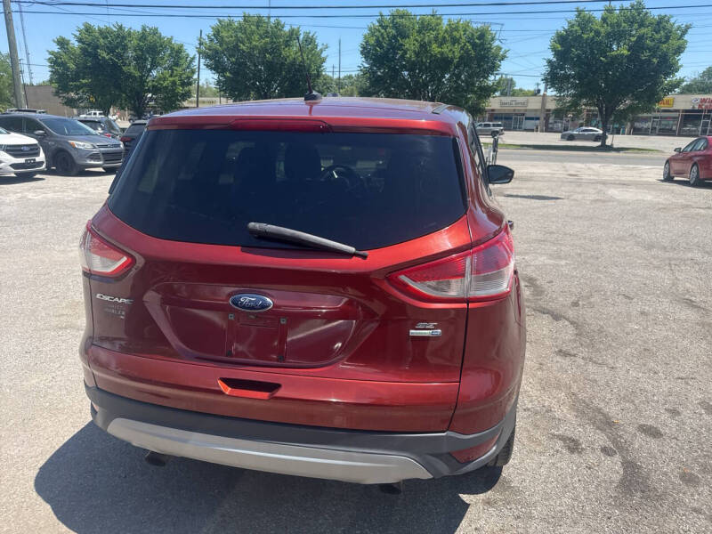 2016 Ford Escape SE