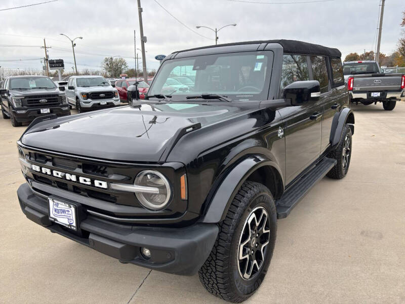 2023 Ford Bronco Outer Banks