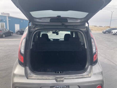 2018 Kia Soul +