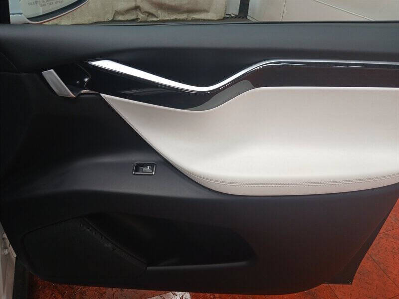 2018 Tesla Model X P100D