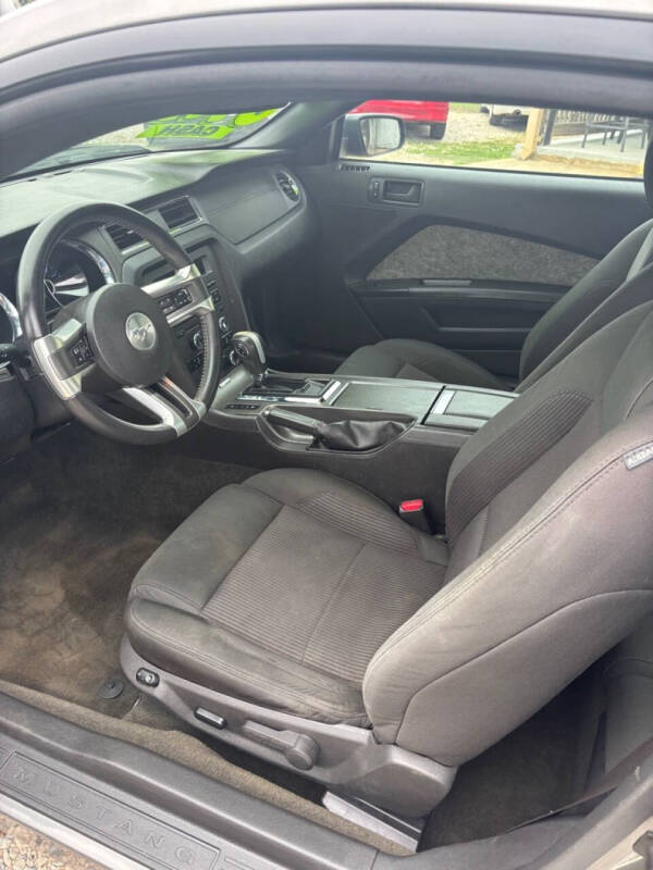 2014 Ford Mustang V6