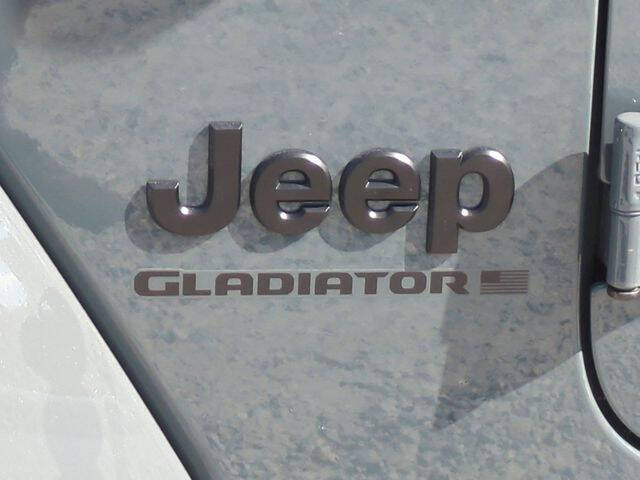 2025 Jeep Gladiator Willys