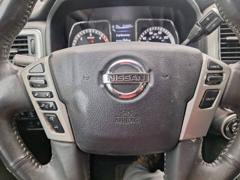 2017 Nissan Titan XD SL