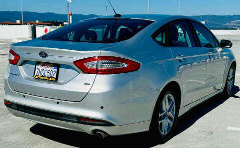 2015 Ford Fusion SE