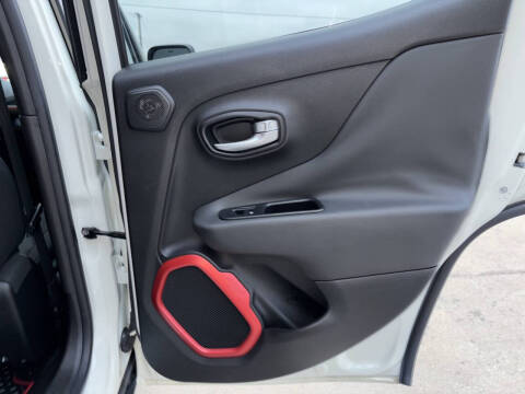 2015 Jeep Renegade Trailhawk