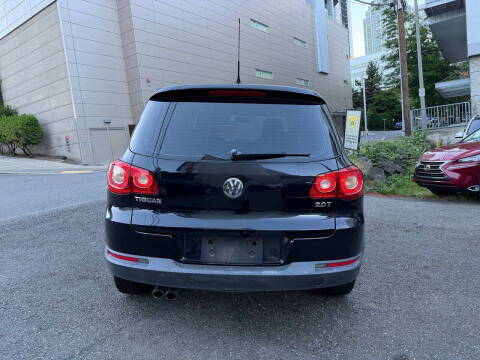 2010 Volkswagen Tiguan S