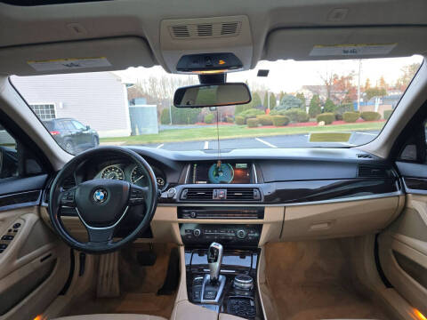 2015 BMW 5 Series 528i xDrive