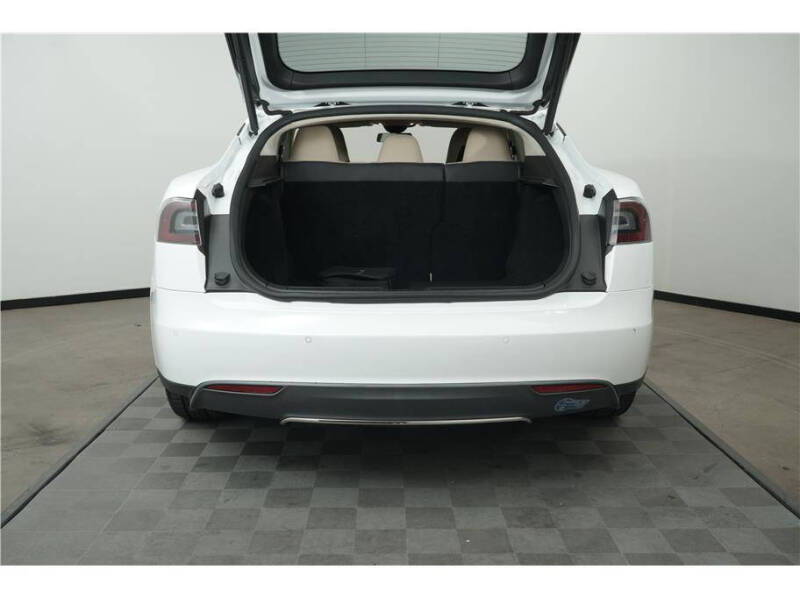 2016 Tesla Model S