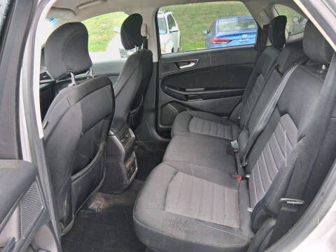 2018 Ford Edge SE