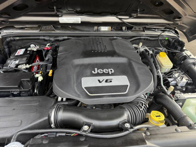 2016 Jeep Wrangler Unlimited Sport S